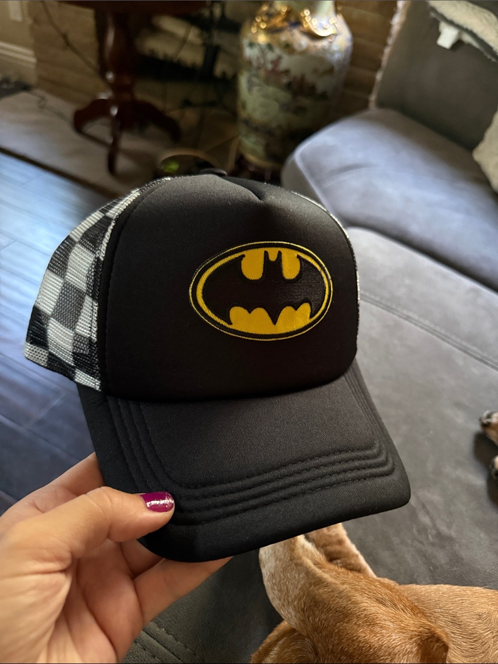 Batman Logo Black & Yellow Trucker Hat SnapBack unisex